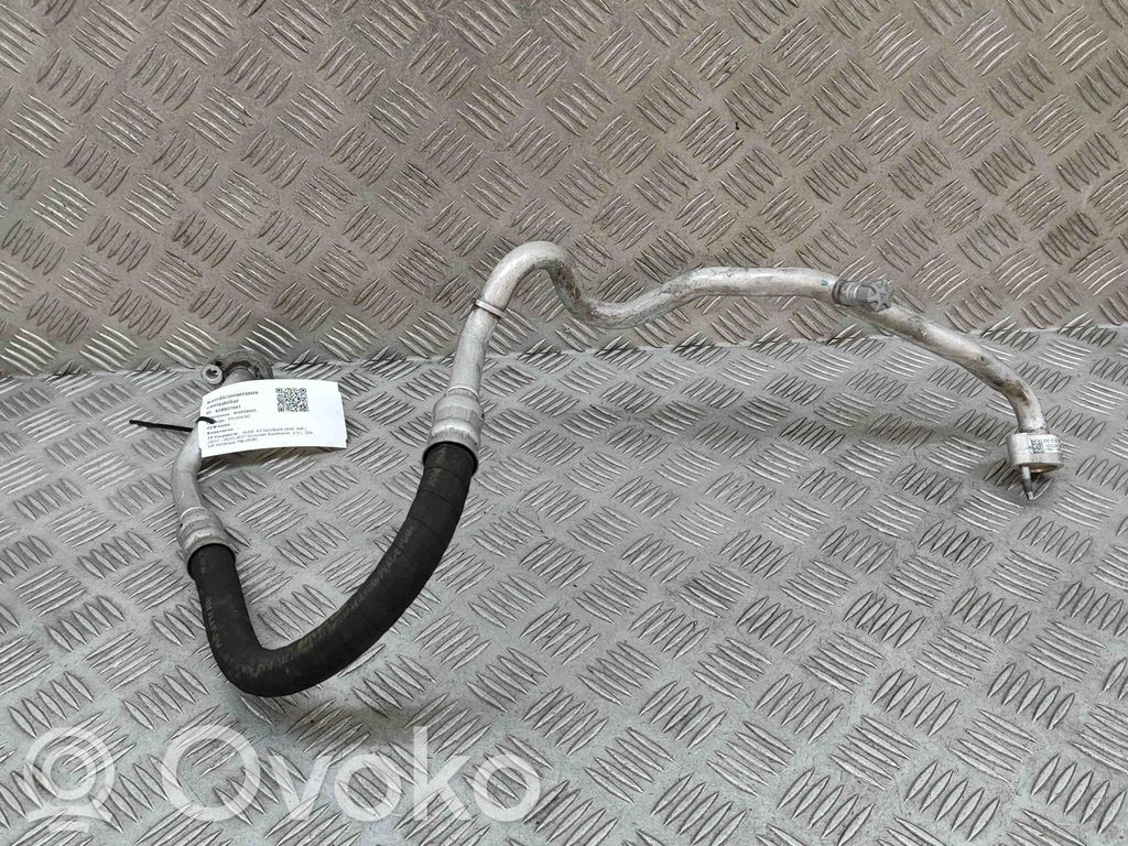 Audi RS3 Ilmastointilaitteen putki (A/C) 