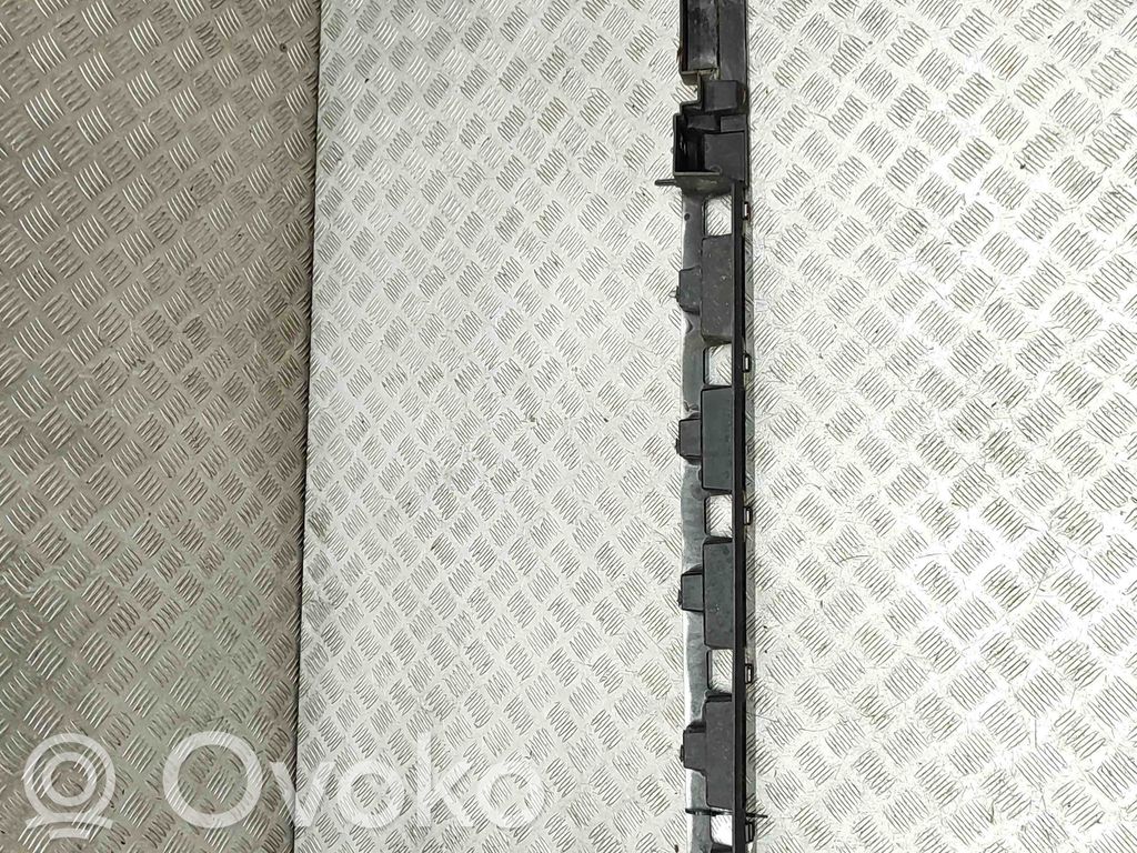 Sill supporting ledge   C8C9AT8403