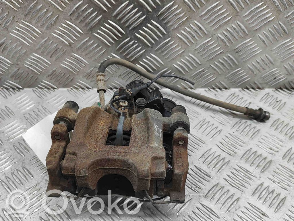 Tylny zacisk hamulcowy   FK272K327BC