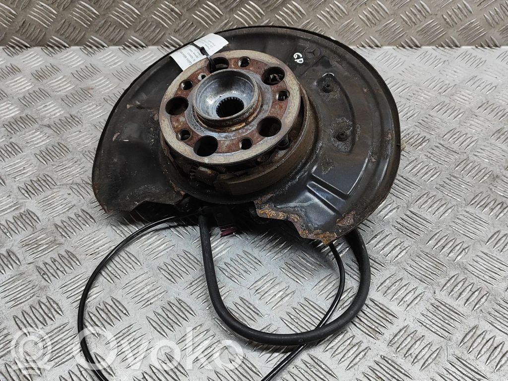 Mercedes-Benz E C207 W207 Cubo de rueda trasera