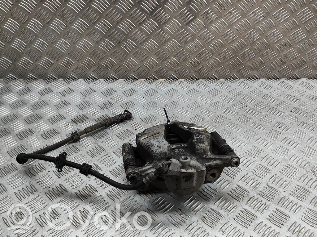 Opel Combo E Priekinis suportas 