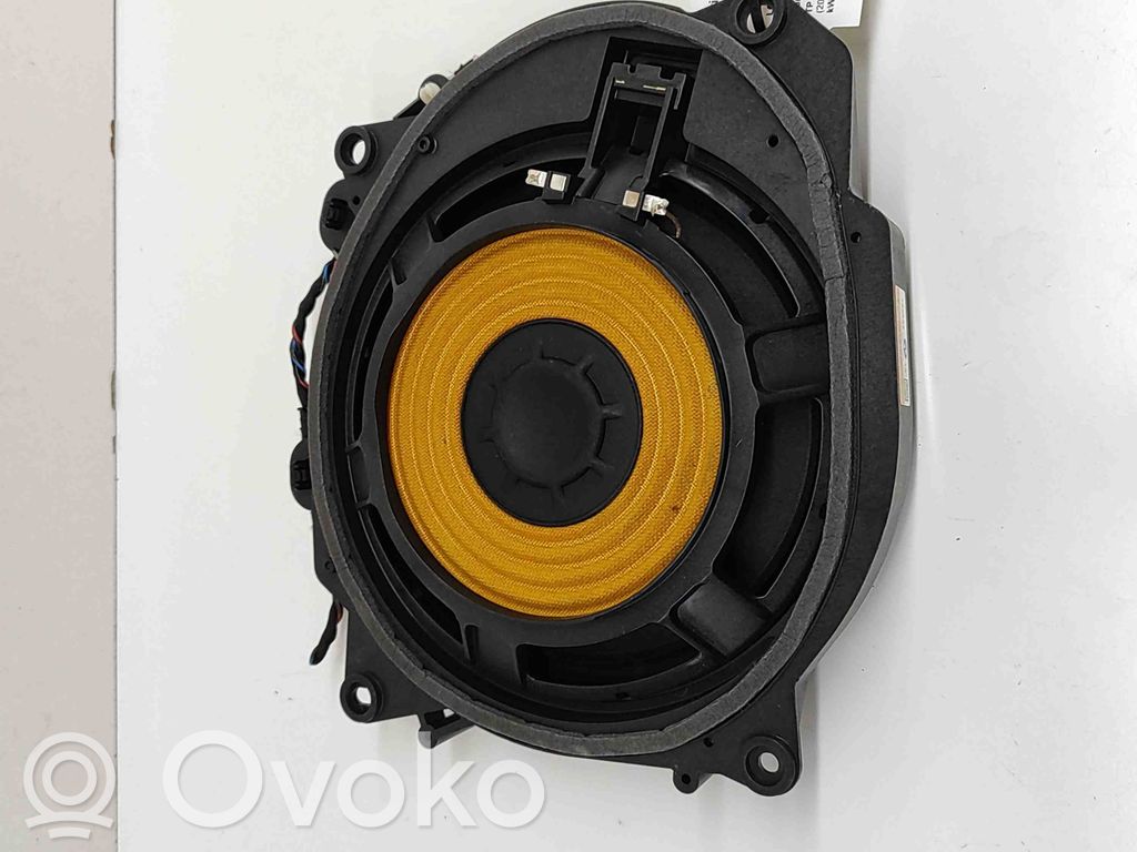 BMW iX Subwoofer 