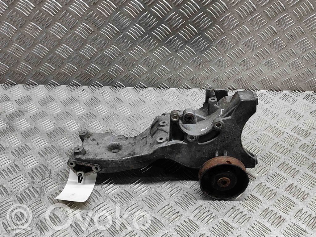 Supporto del generatore/alternatore   06D903143C