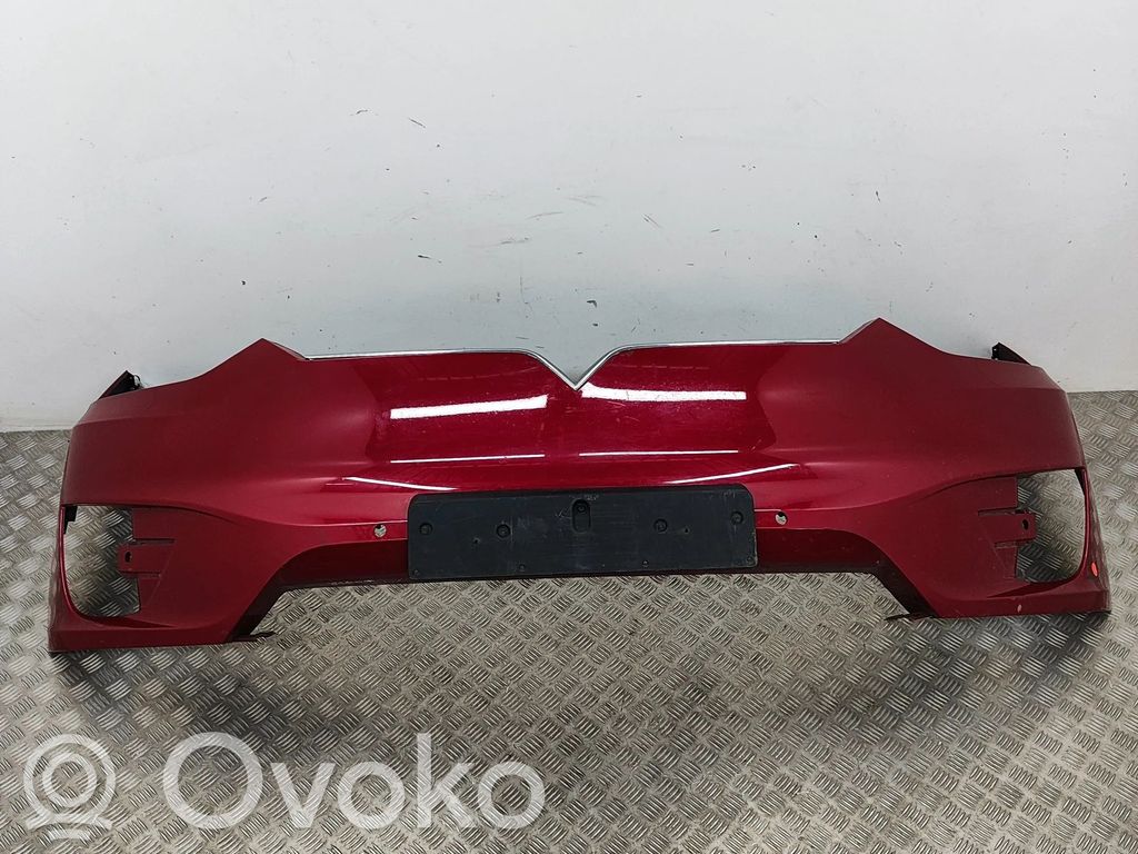 Tesla Model X Etupuskuri 