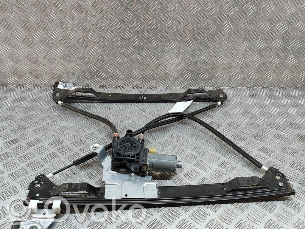 Chevrolet TrailBlazer Macara ușă față cu motor 
