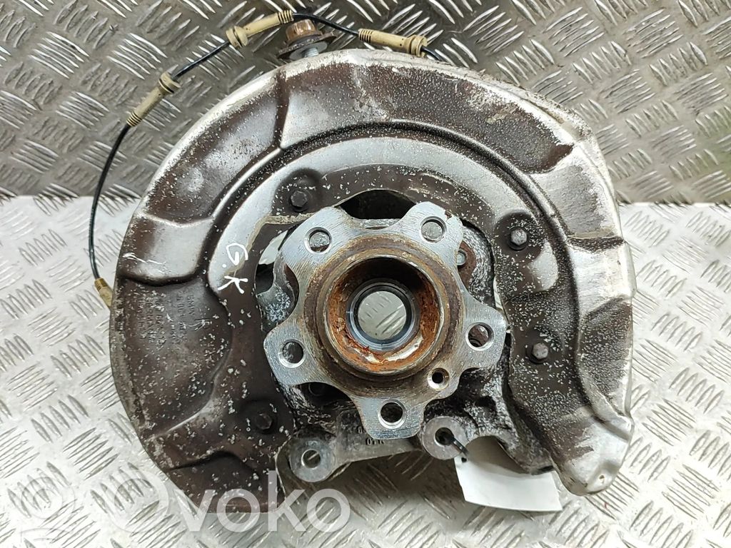 BMW 5 G30 G31 G38 Piasta koła tylnego 