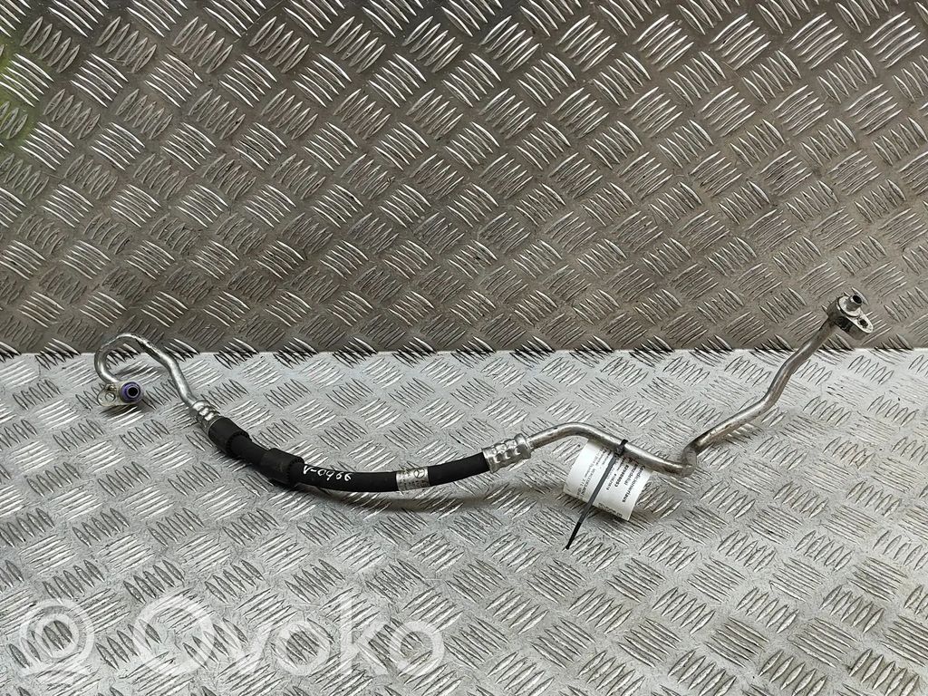 Mercedes-Benz C W205 Wąż / Przewód klimatyzacji A/C 