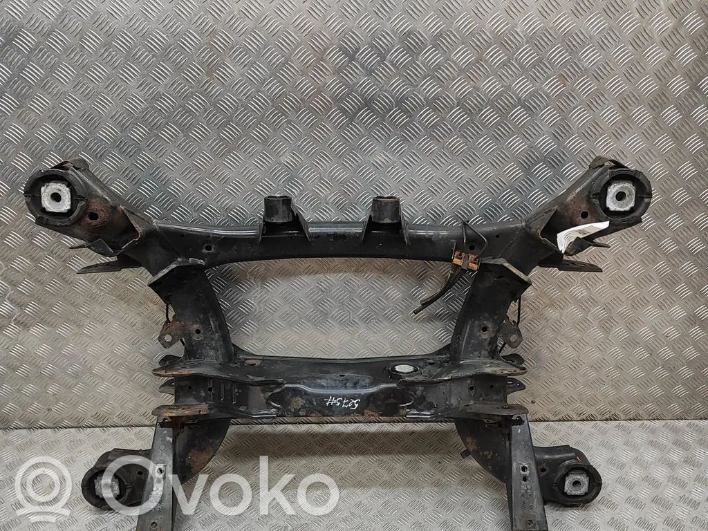 BMW X5 F15 Galinis traversas 