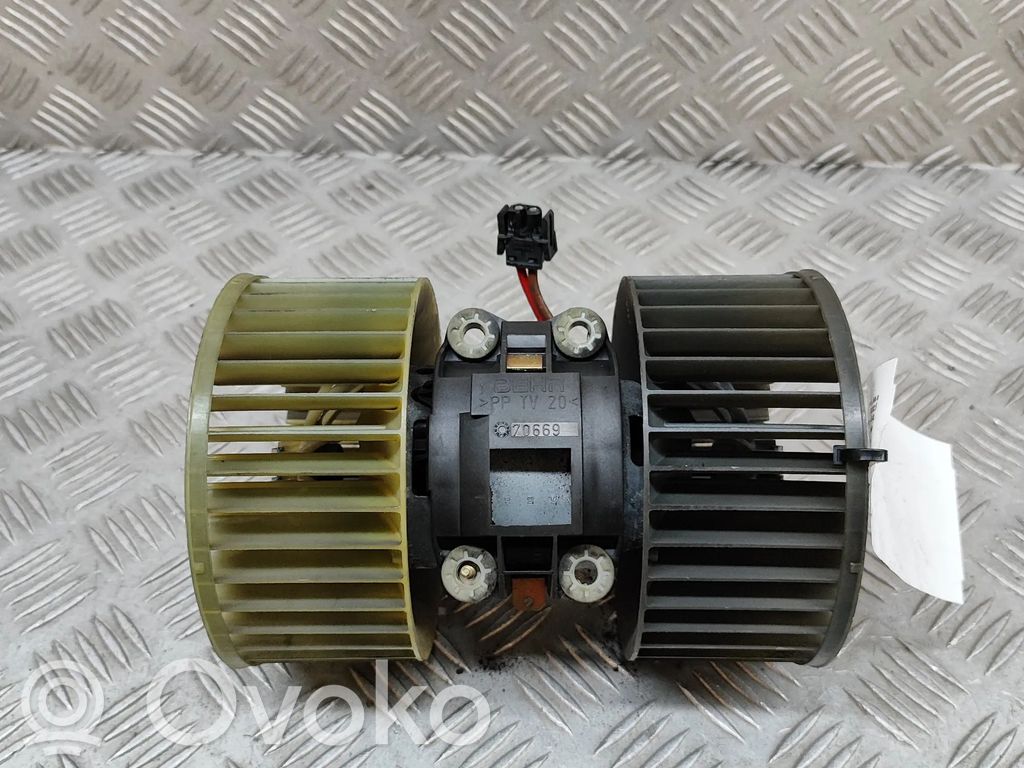 Mazā radiatora ventilators   BEHR70669