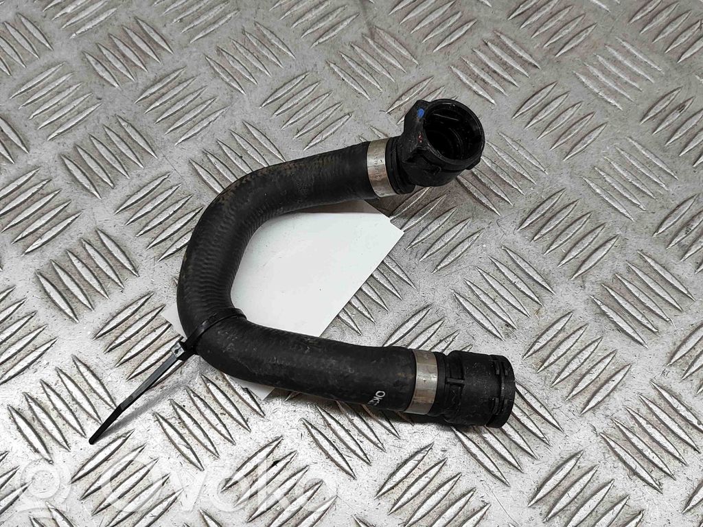 BMW X2 U10 Conductă/furtun lichid de răcire motor 