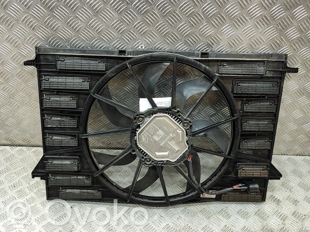 Audi Q7 4M Difūzorius 