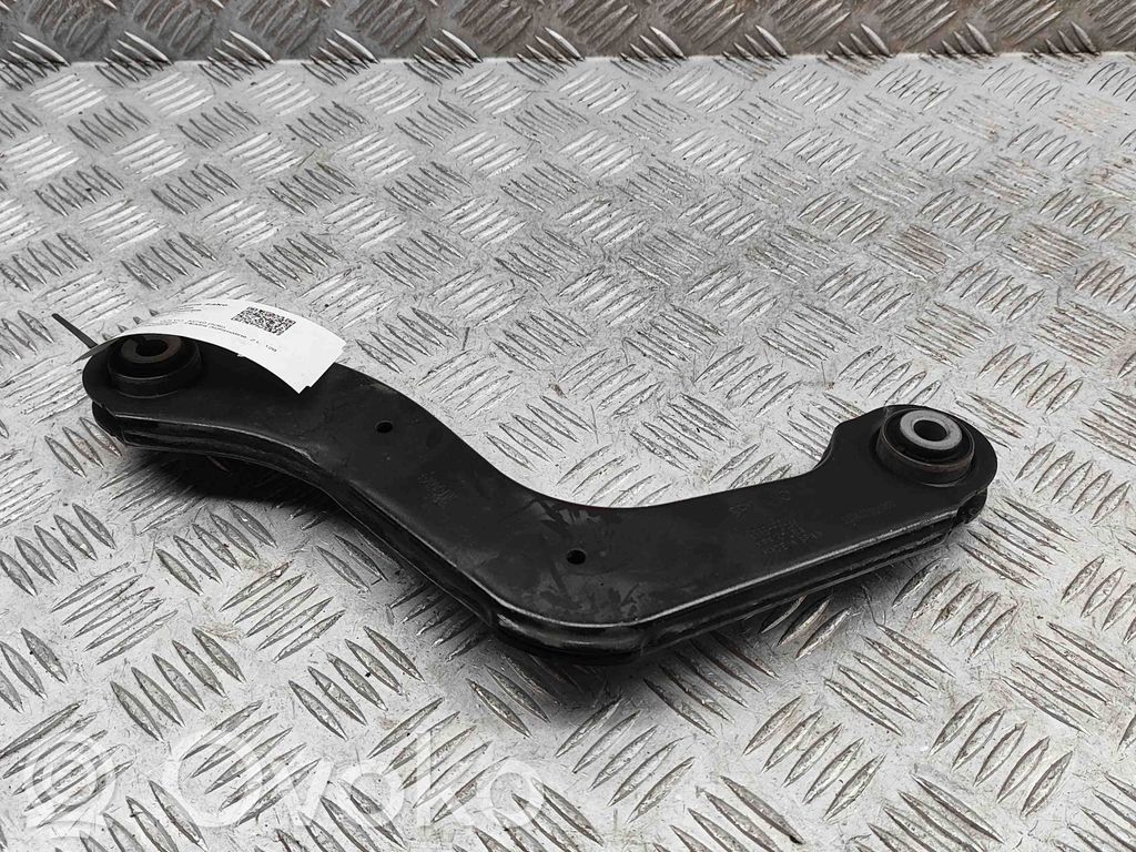 Volvo XC40 Braccio di controllo sospensione posteriore superiore/braccio oscillante 