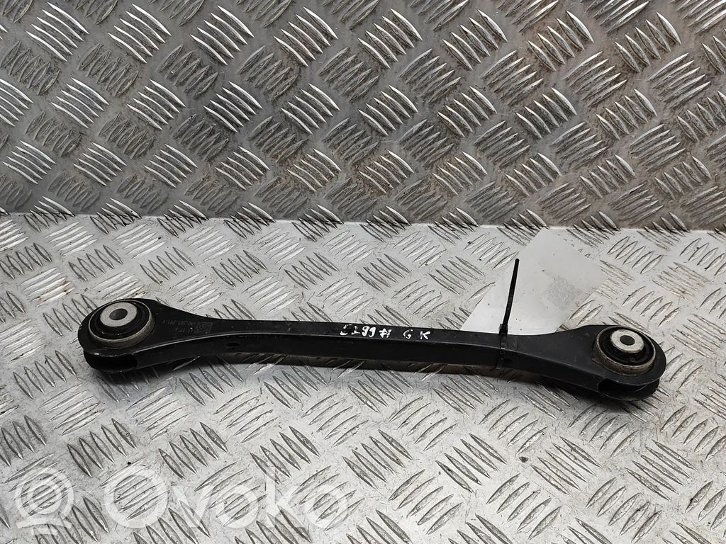 Basculă superioară spate   4M0505425D