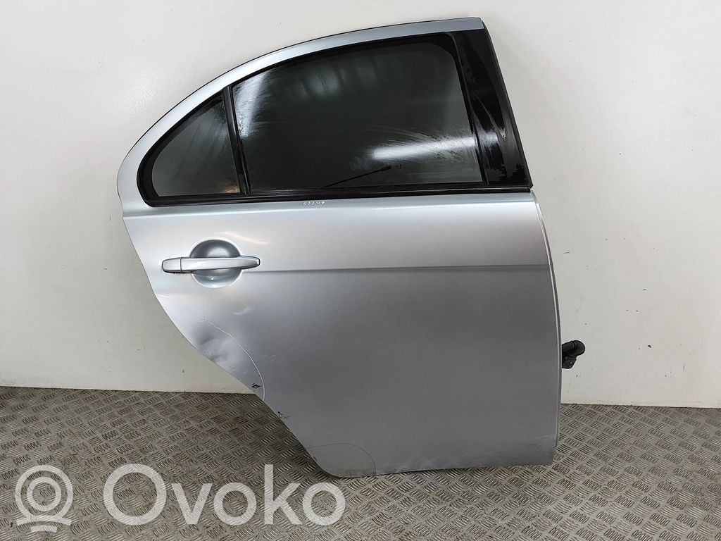 Mitsubishi Lancer Galinės durys 