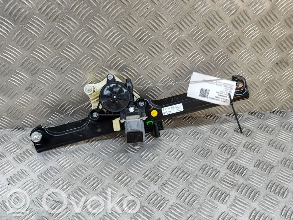 Porsche Panamera (971) Elektryczny podnośnik szyby drzwi 