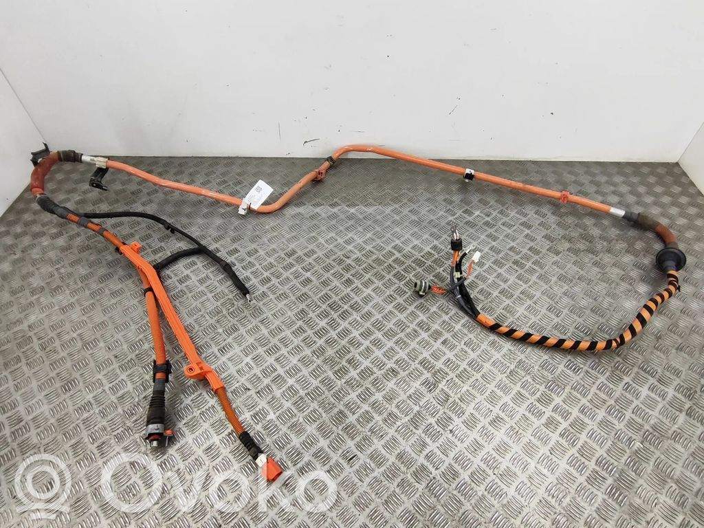Muu johtosarja   1F1105RDE02
