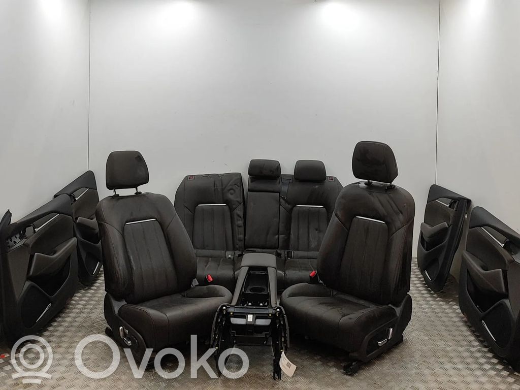 Interior set   GBWM68520B3A,GBWH68420D3A,GBWH68450D3A,GBWM68550B3A