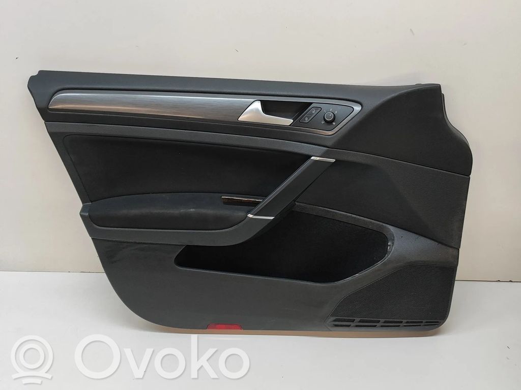Volkswagen Golf VII Boczki / Poszycie drzwi przednich 