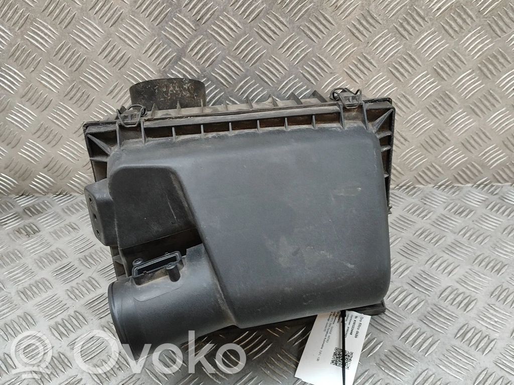 Luftfilterkasten   K04880266AA