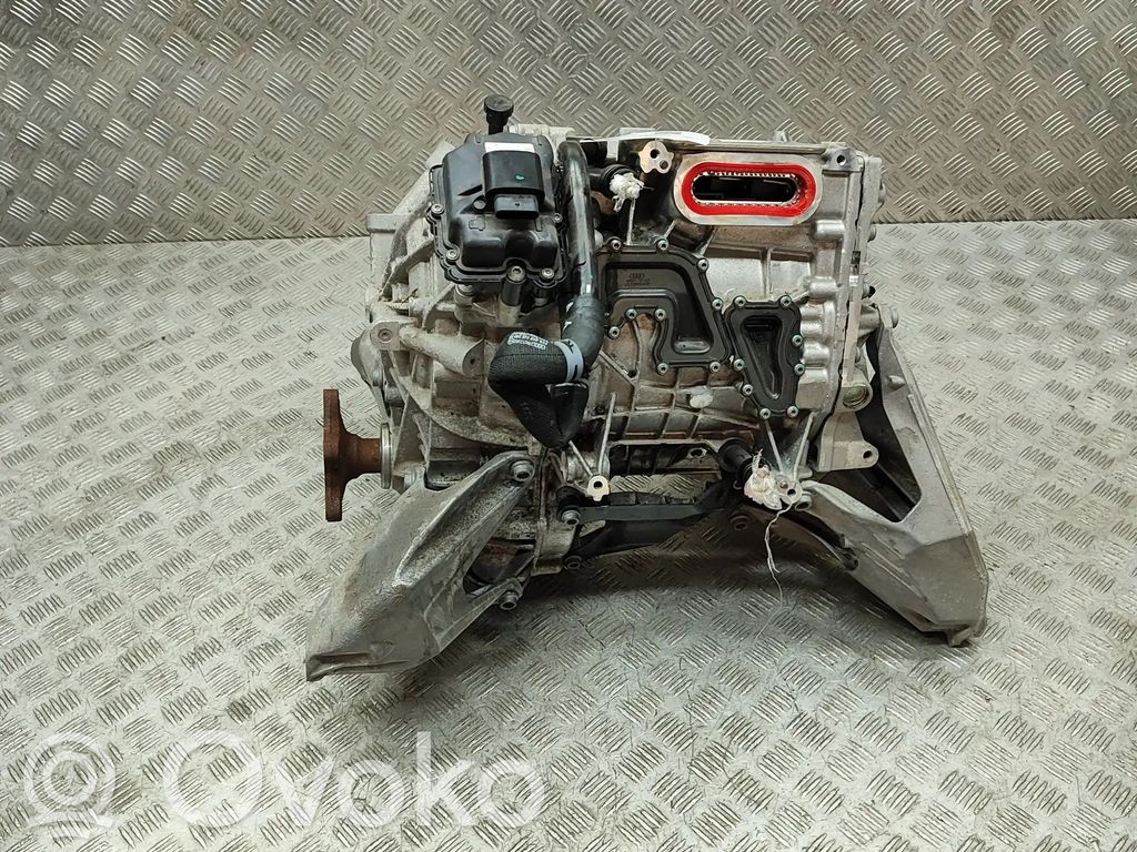 Engine   0EF907744S,0EF901091AF,0MA300040H,0MA341601F