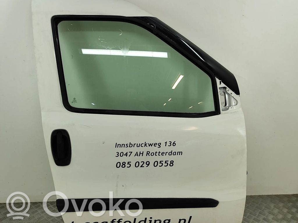 Priekinės durys   52122944