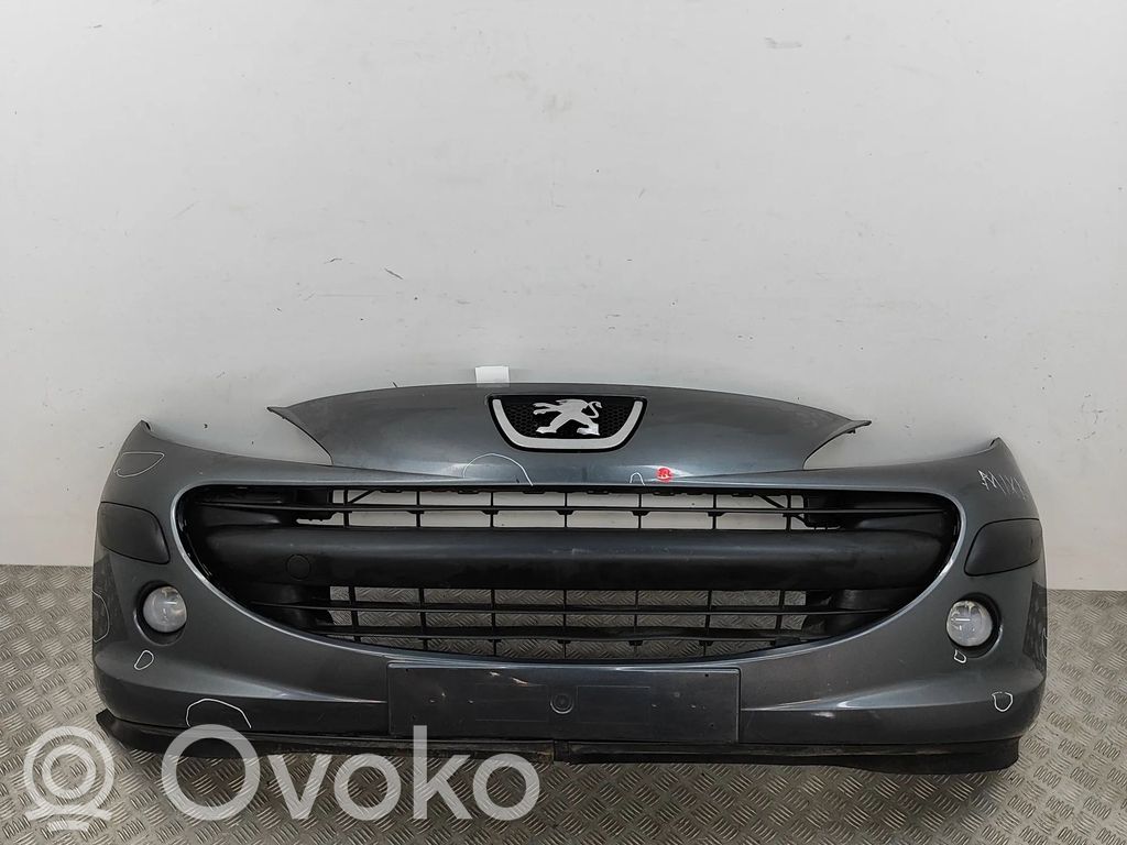 Peugeot 308 Parachoques delantero 