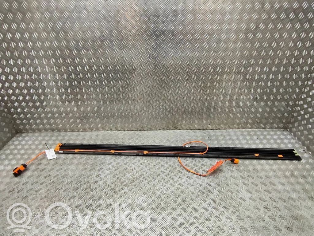 Tesla Model Y Otros cableados 