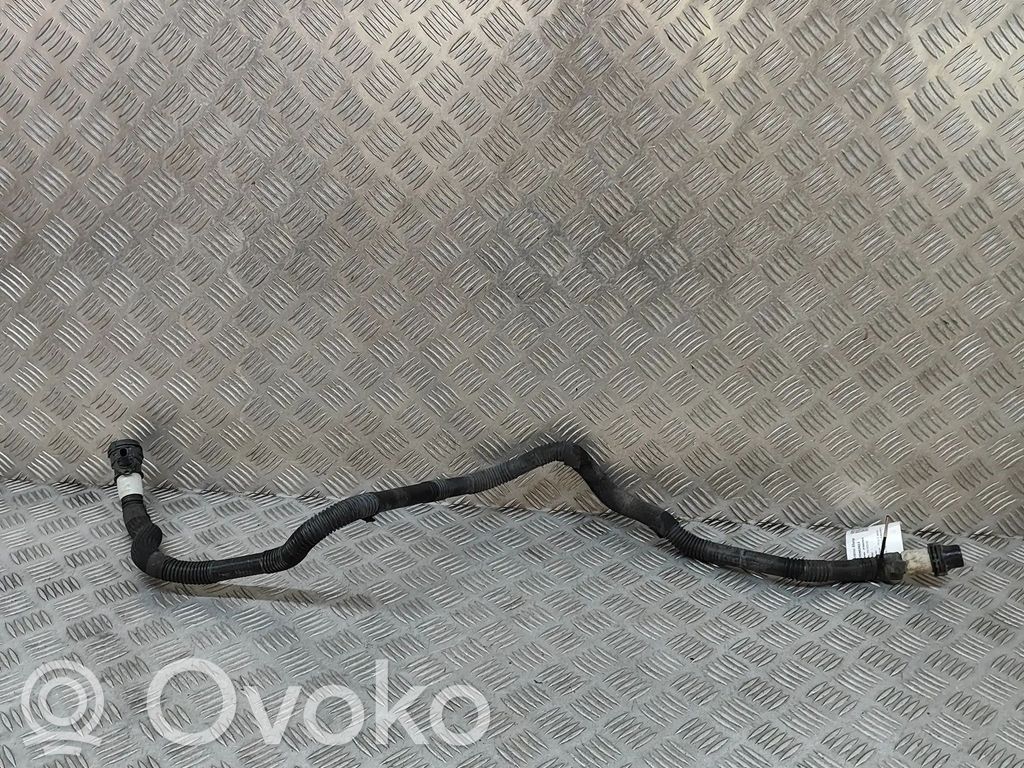 Tesla Model 3 Engine coolant pipe/hose 
