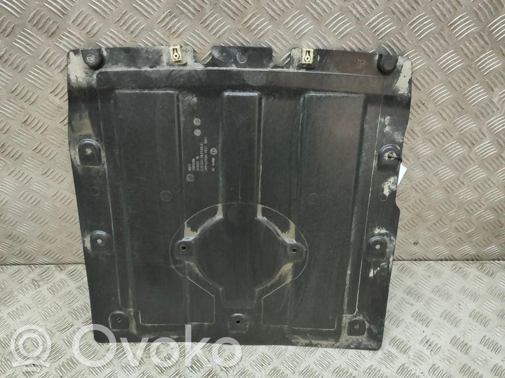 BMW iX Variklio dugno apsauga 