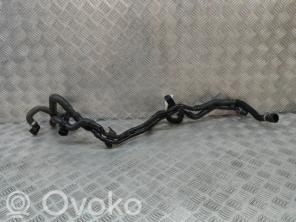 Cupra Formentor Engine coolant pipe/hose 