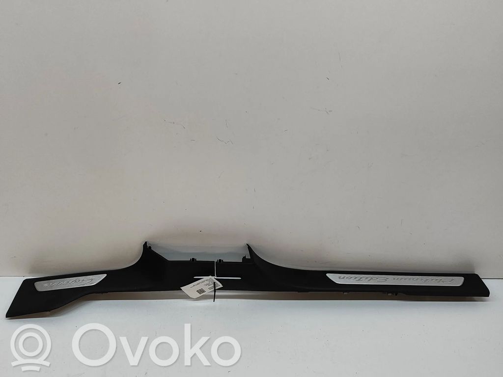 Porsche Cayenne (9Y0 9Y3) Osłona słupka szyby przedniej / A 