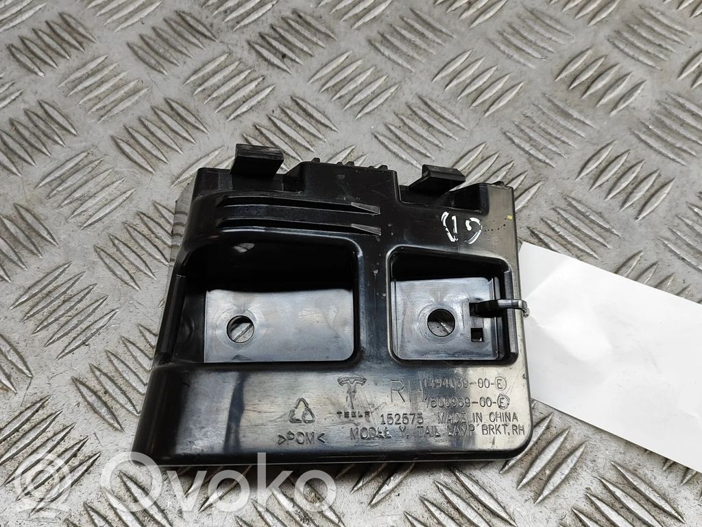 Tesla Model Y Rear bumper mounting bracket 