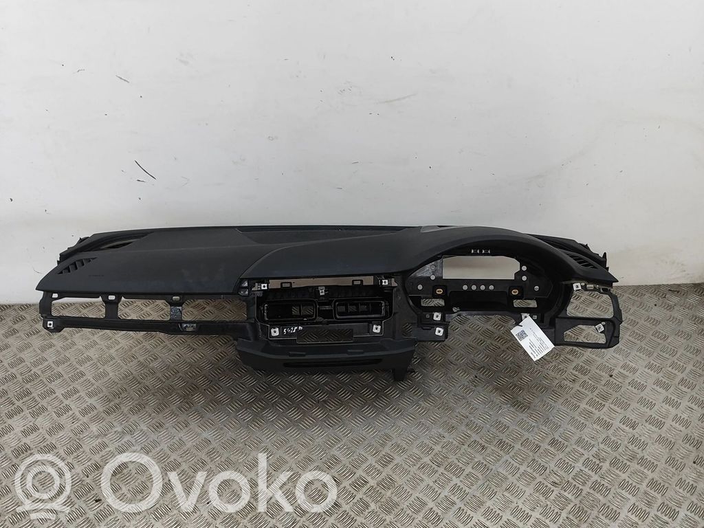 Dashboard   8W2857003