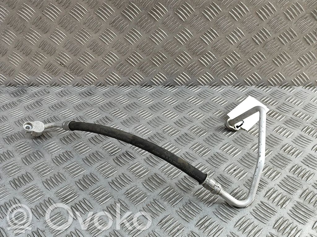 Skoda Kamiq Ilmastointilaitteen putki (A/C) 