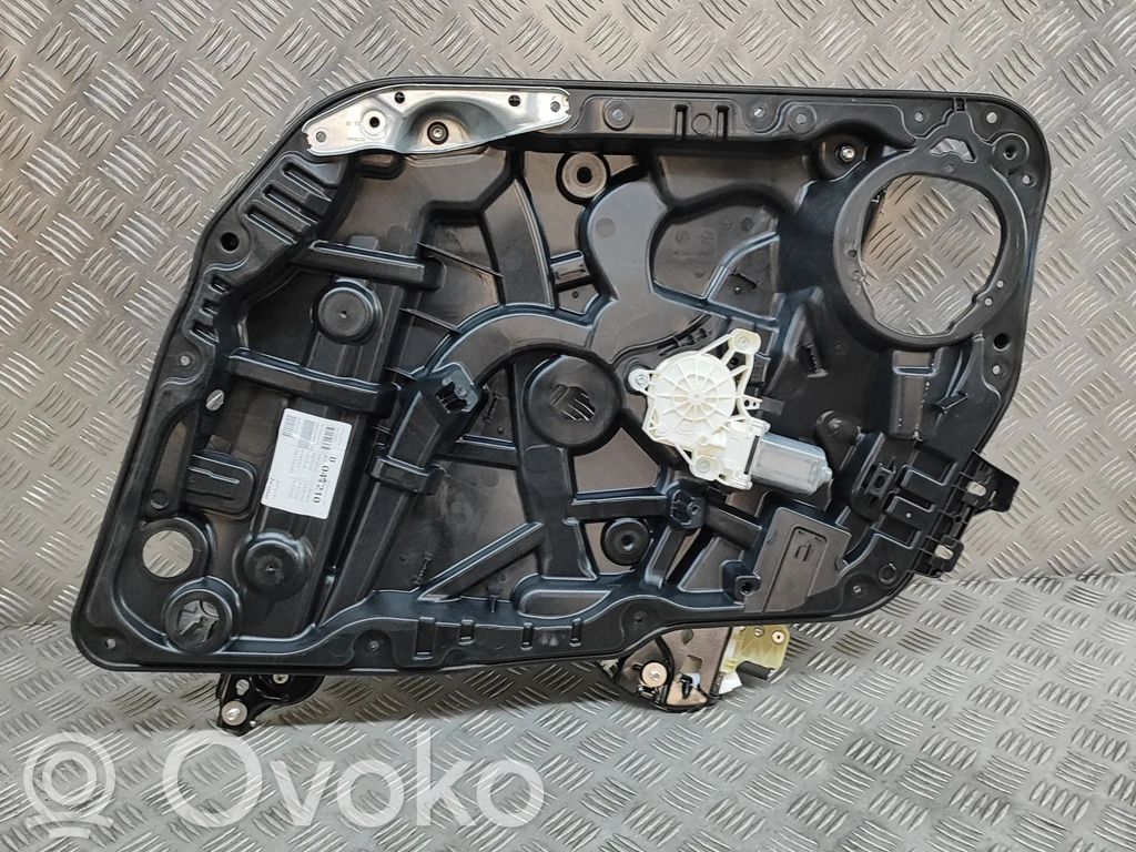 Mercedes-Benz CLA C118 X118 Elektryczny podnośnik szyby drzwi 