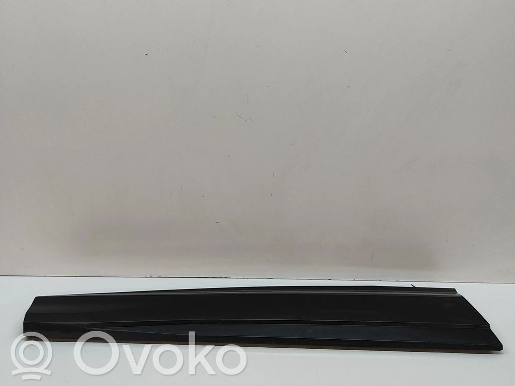 Audi Q4 e-tron Listwa drzwi 