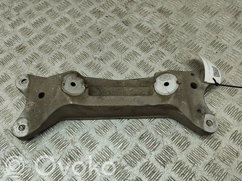 BMW Z4 E89 Gearbox mounting bracket 