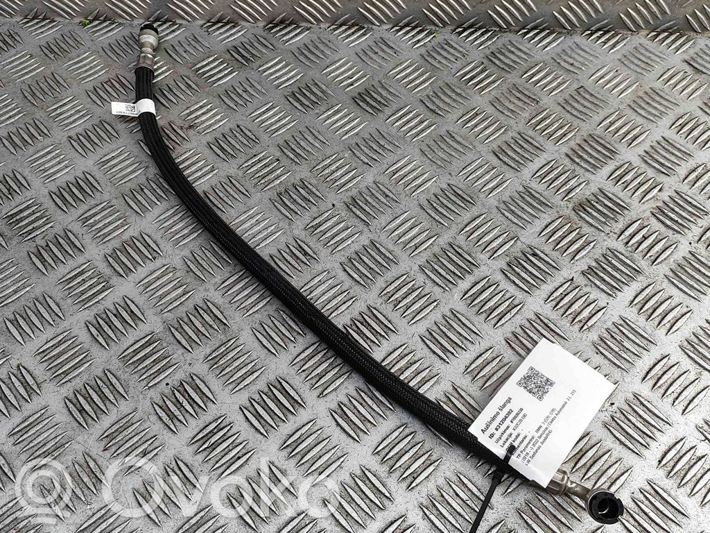 BMW 3 G20 G21 Conductă alimentare combustibil 