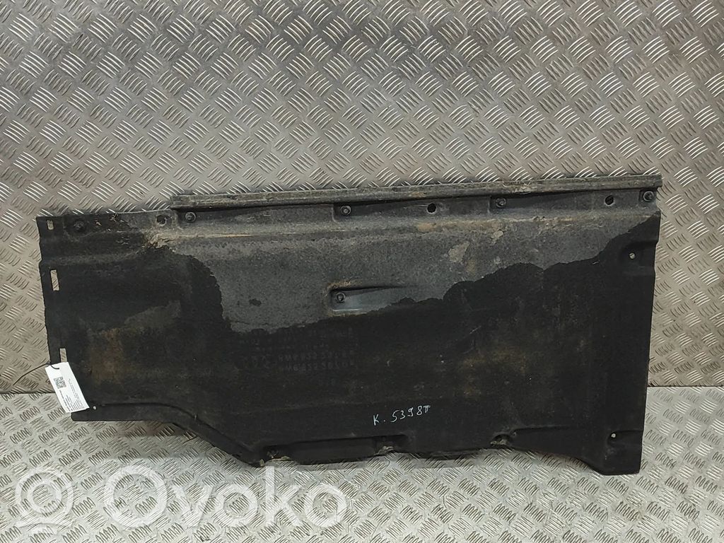 Audi A5 Protección inferior lateral 