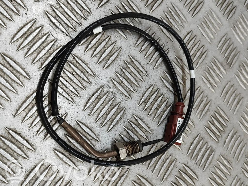 Audi A5 Öltemperatur Sensor Fühler Geber 