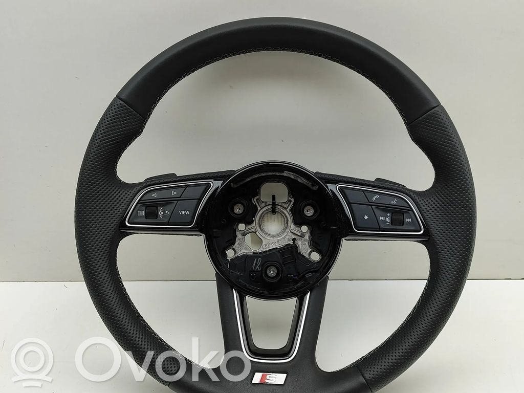Audi A5 Ohjauspyörä 