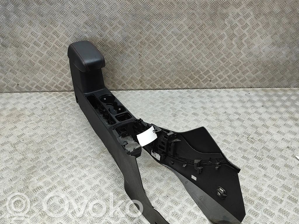 Centrālā konsole   H1BBA045M62D
