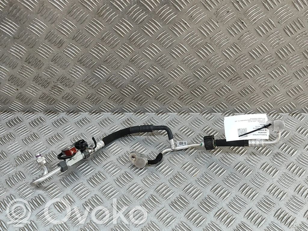 Audi Q5 SQ5 FY Wąż / Przewód klimatyzacji A/C 