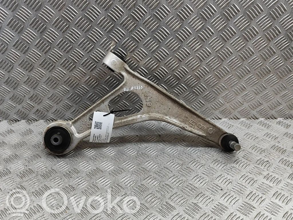 Nissan Qashqai J12 Priekinė šakė 