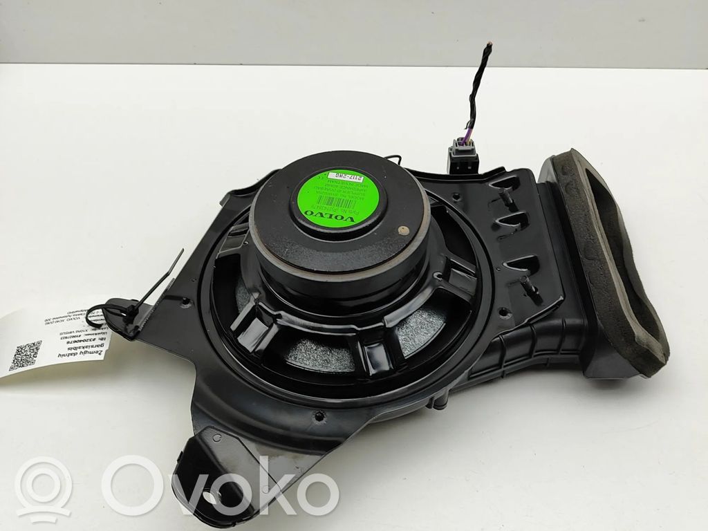 Volvo XC40 Altavoz subwoofer 