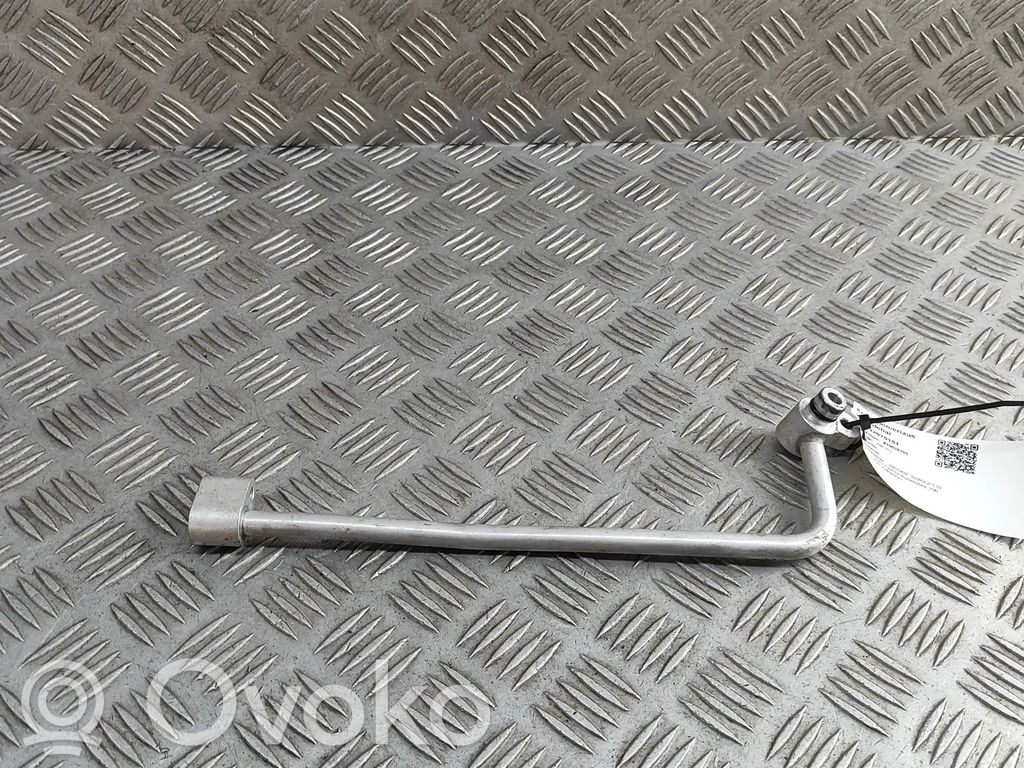 Nissan Ariya Tubo flessibile aria condizionata (A/C)