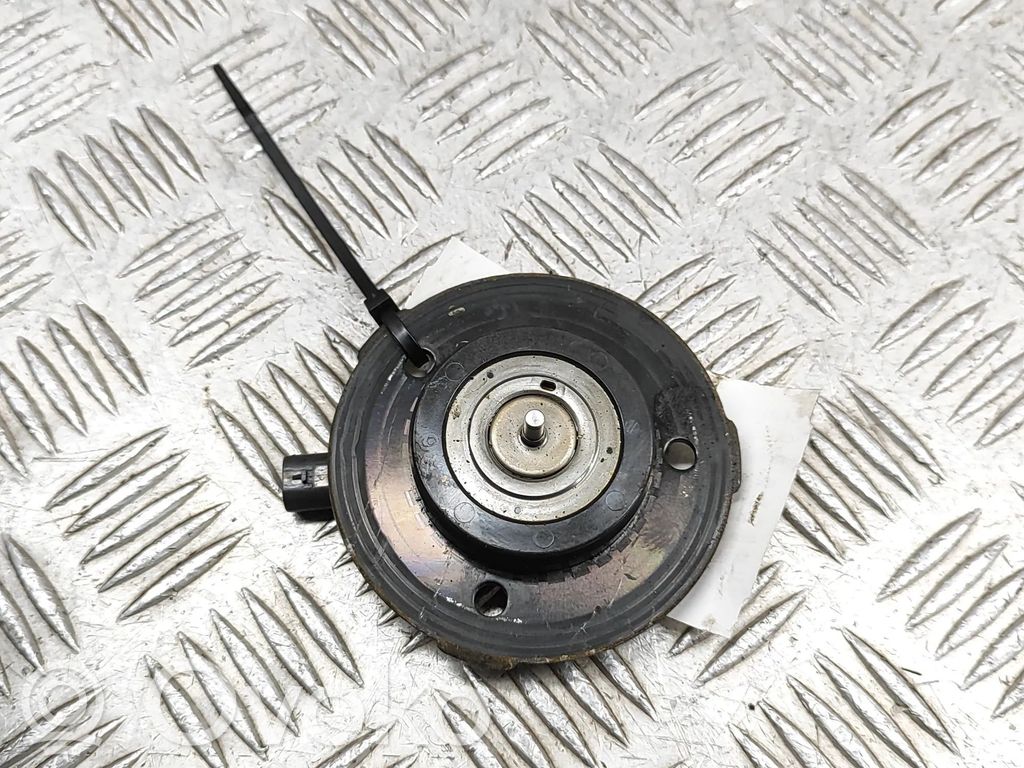 Volkswagen Polo VI Koło pasowe wałka rozrządu / VANOS 