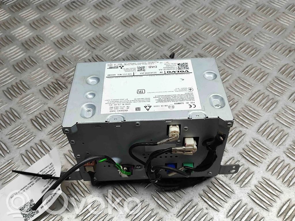 Volvo V60 Panel / Radioodtwarzacz CD/DVD/GPS 