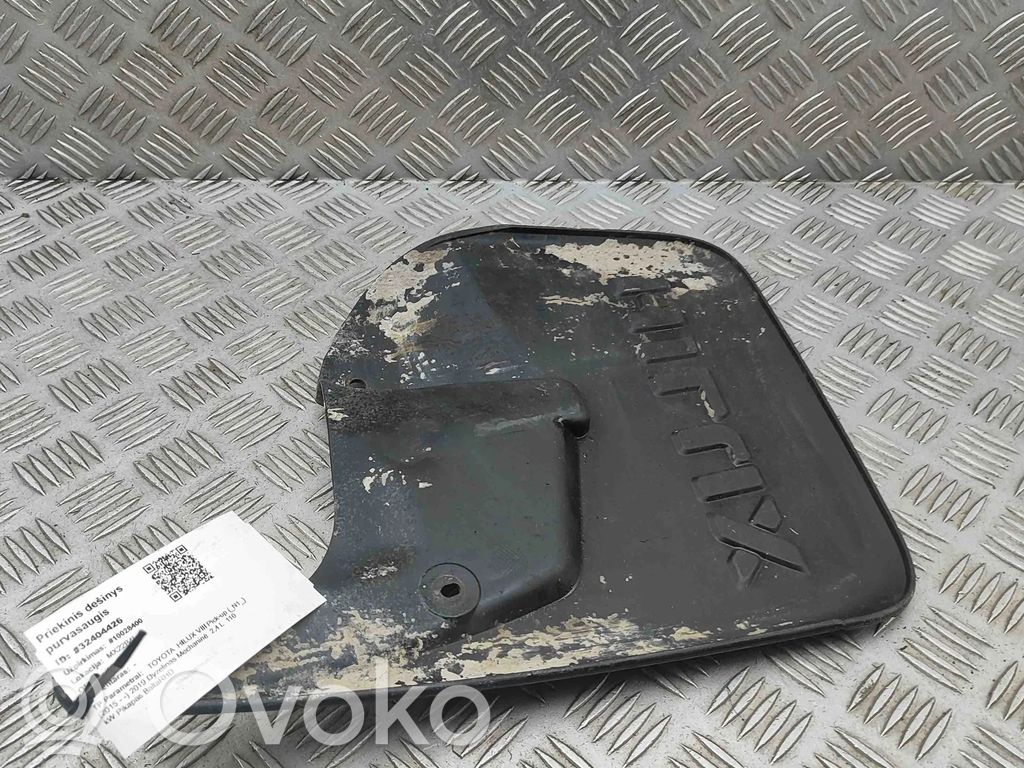 Toyota Hilux (AN120, AN130) Chlapacze przednie