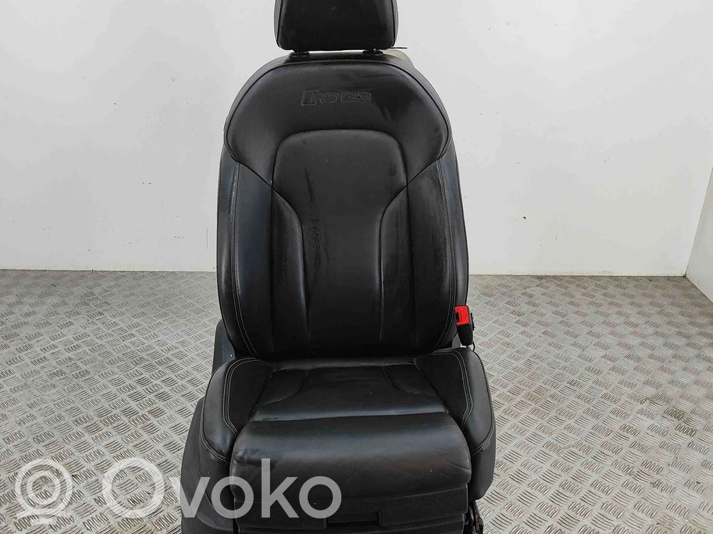 Fotel przedni pasażera   5Q4881046B,8U0881406A,5N0881158